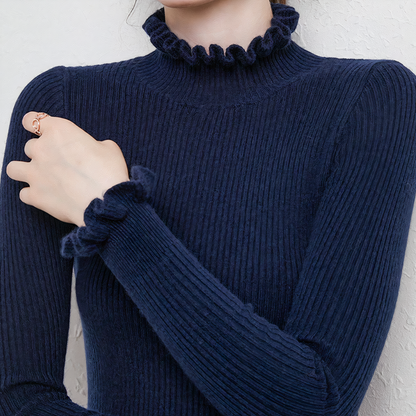 Elegant sweater with lace collar Anastasia