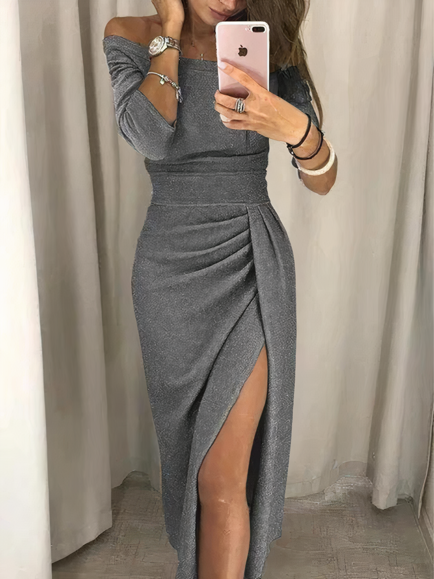 shoulder-accentuated pencil dress Carina