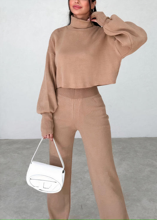 Comfortable turtleneck suit set Cas