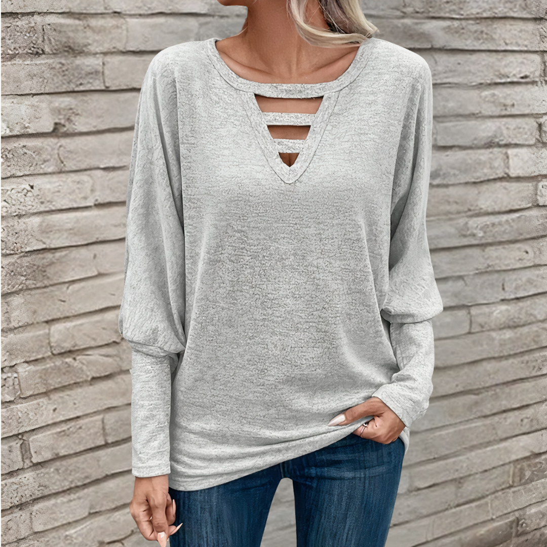 Comfortable long-sleeved top for women Cataleya