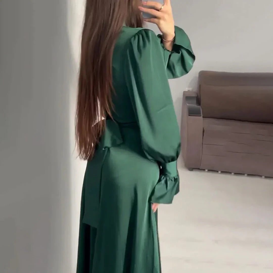 Cristina - Elegant women's dress with waistband in emerald green 