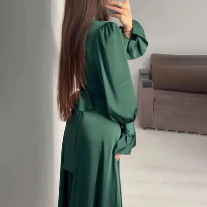 Cristina - Elegant women's dress with waistband in emerald green 