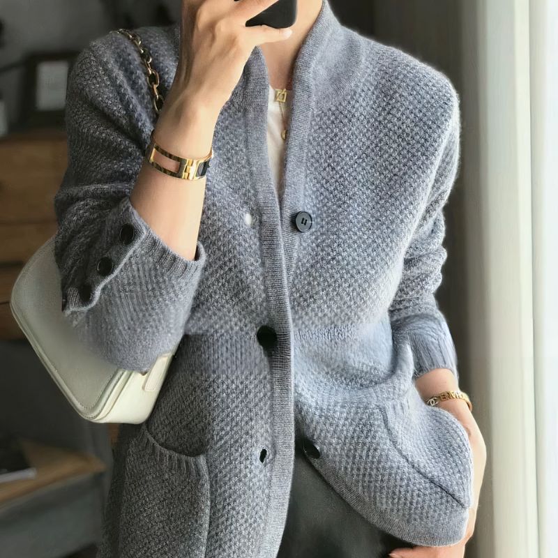 Cozy cardigan with sophistication Emmy