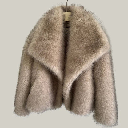 Fashionable fur jackets for women Griet