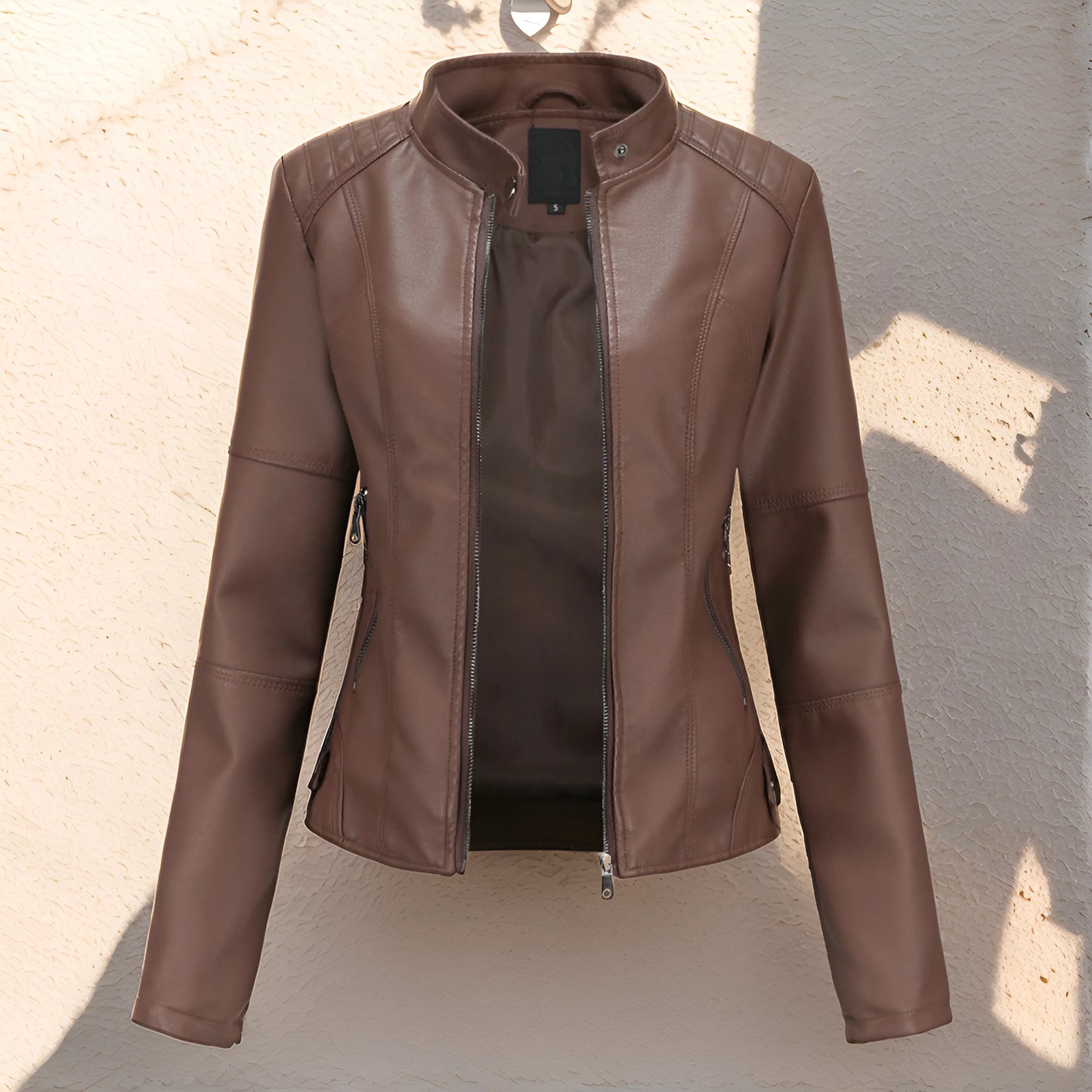 Fashionable leather jacket for women Grissel