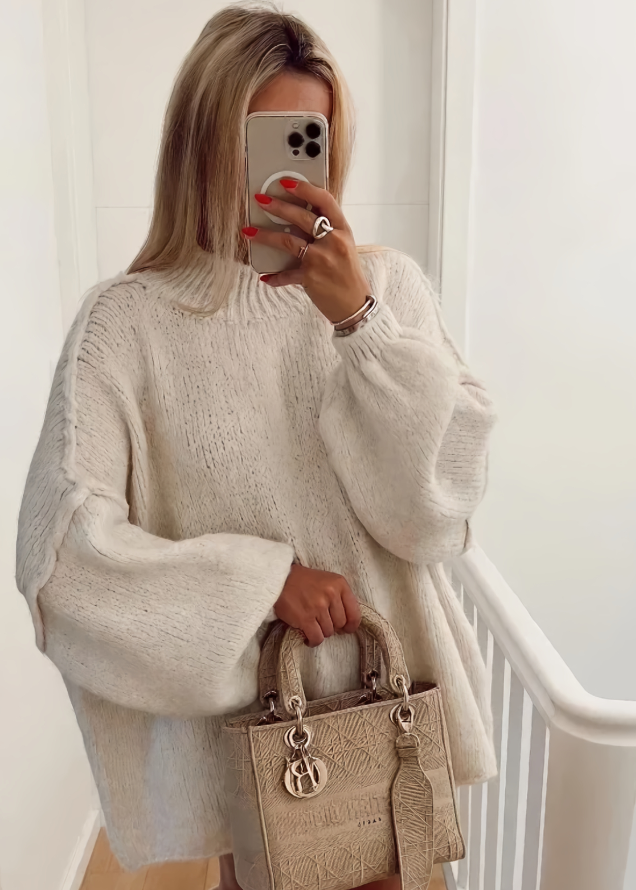 Oversized cardigan in casual style Ines