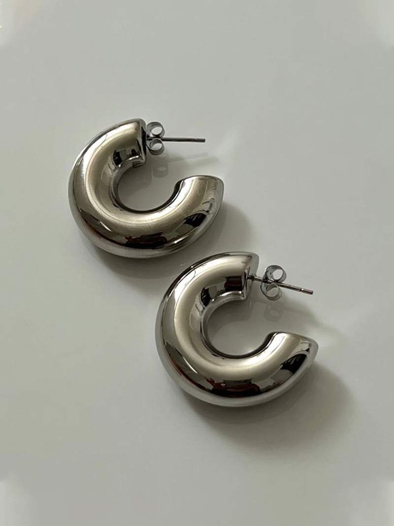 chunky earrings