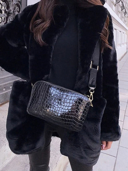 Elegant faux fur coat Larissa