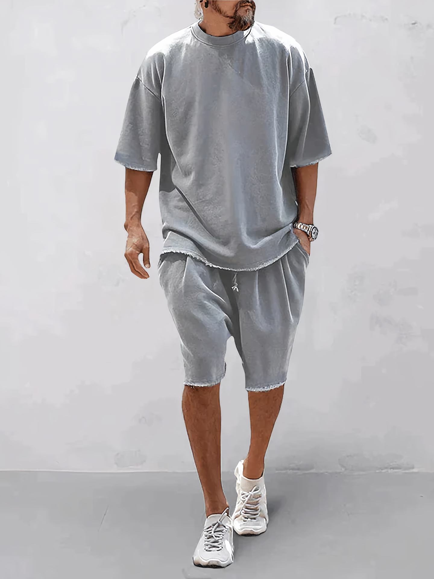 Comfortable loose-fitting sports set in plain colors Macon