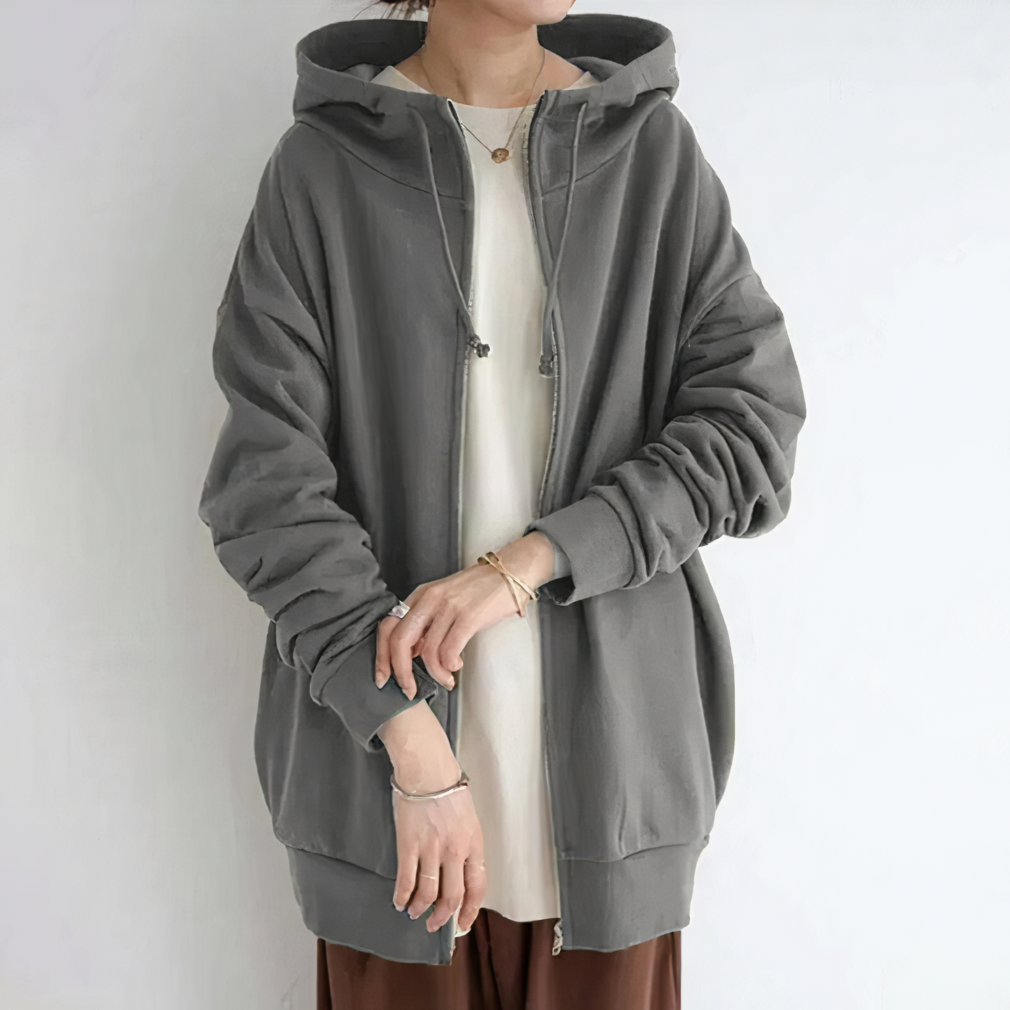 Cozy oversize winter sweater hoodie - Cassandra