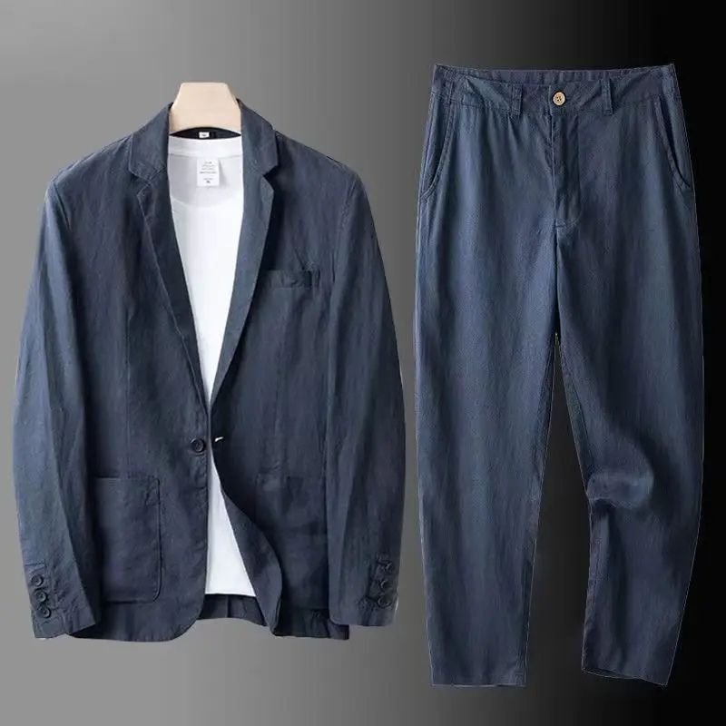 Elegant men's blazer and trouser ensemble Nils