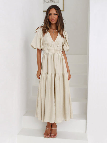 Alessandra - Elegant maxi dress with puff sleeves for women