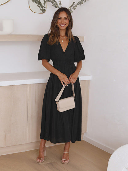 Alessandra - Elegant maxi dress with puff sleeves for women