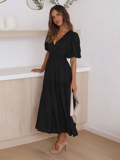 Alessandra - Elegant maxi dress with puff sleeves for women