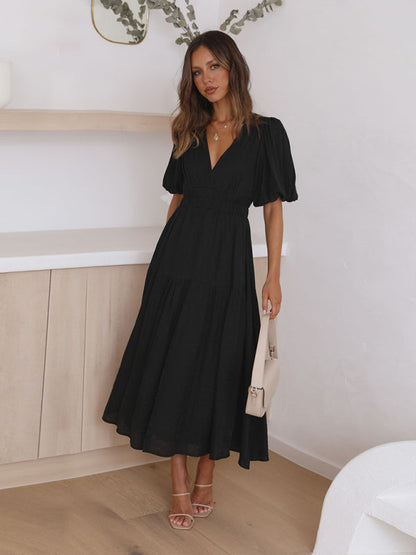 Alessandra - Elegant maxi dress with puff sleeves for women